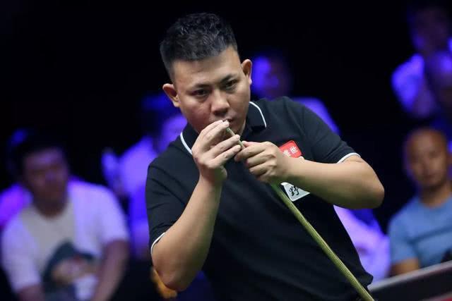 国足球的影 国足球的影