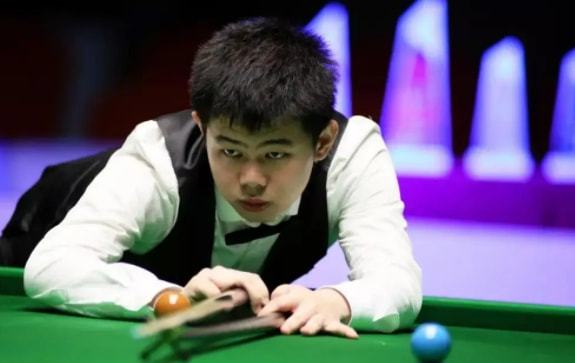 以微弱的优 以微弱的优